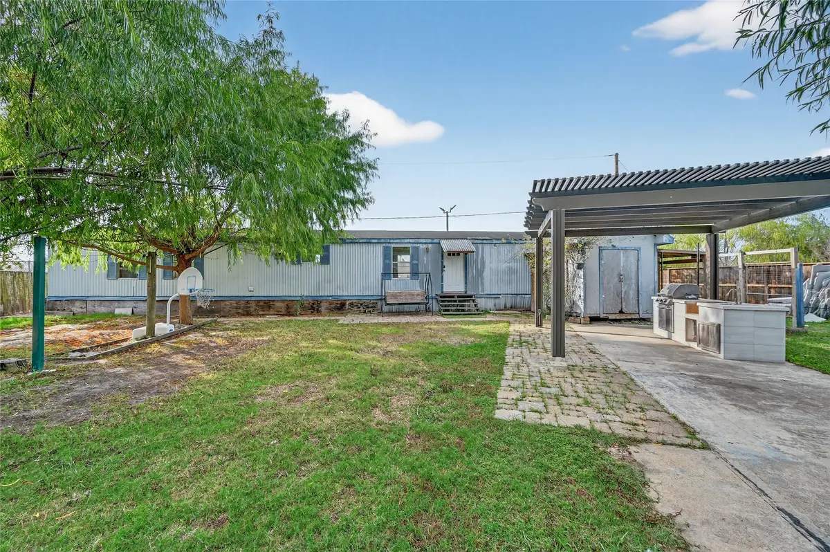 9619 Meadowvine Drive, Houston, TX 77044 - Image #1