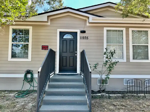 11935 Greenspark Lane, Houston, TX 77044