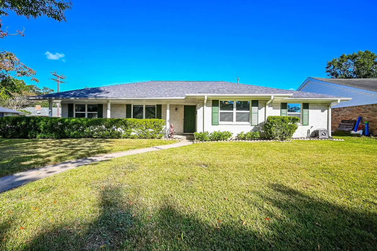 5438 Jackwood Street, Houston, TX 77096 - Image #1