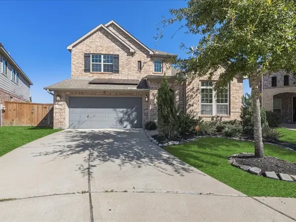 11330 Stonebridge Shore Circle, Cypress, TX 77433