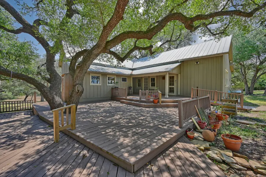 1900 Baron Road, La Grange, TX 78945 - Image #2