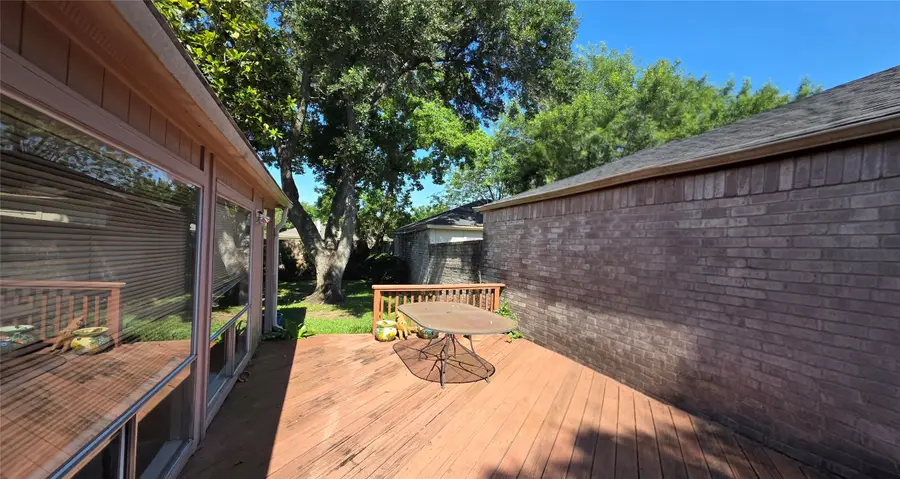 3919 Vineyard Drive, Houston, TX 77082 - #3
