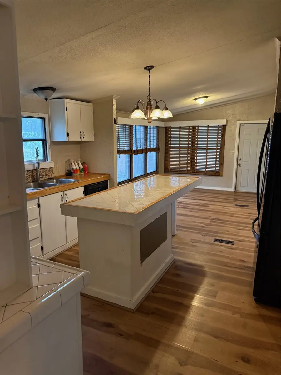 2611 Lilac Street, Pasadena, TX 77503 - Image #3