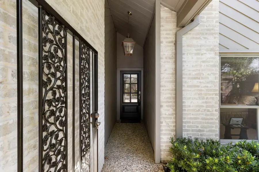 9598 Longmont Drive, Houston, TX 77063 - #2