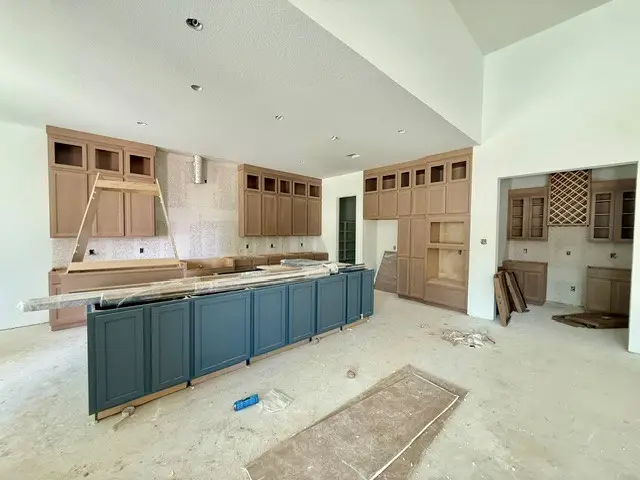 323 Louvenia Court, Pinehurst, TX 77362 - #2