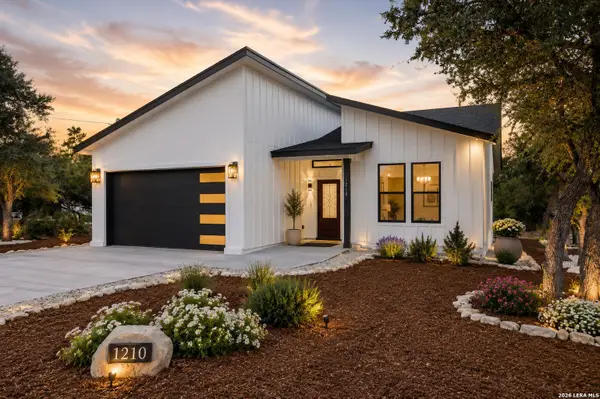 1210 Fernwood Road, Fischer, TX 78623