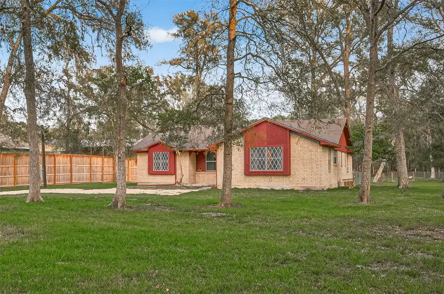 6619 Wolf Run Drive, Wharton, TX 77488 - Image #2