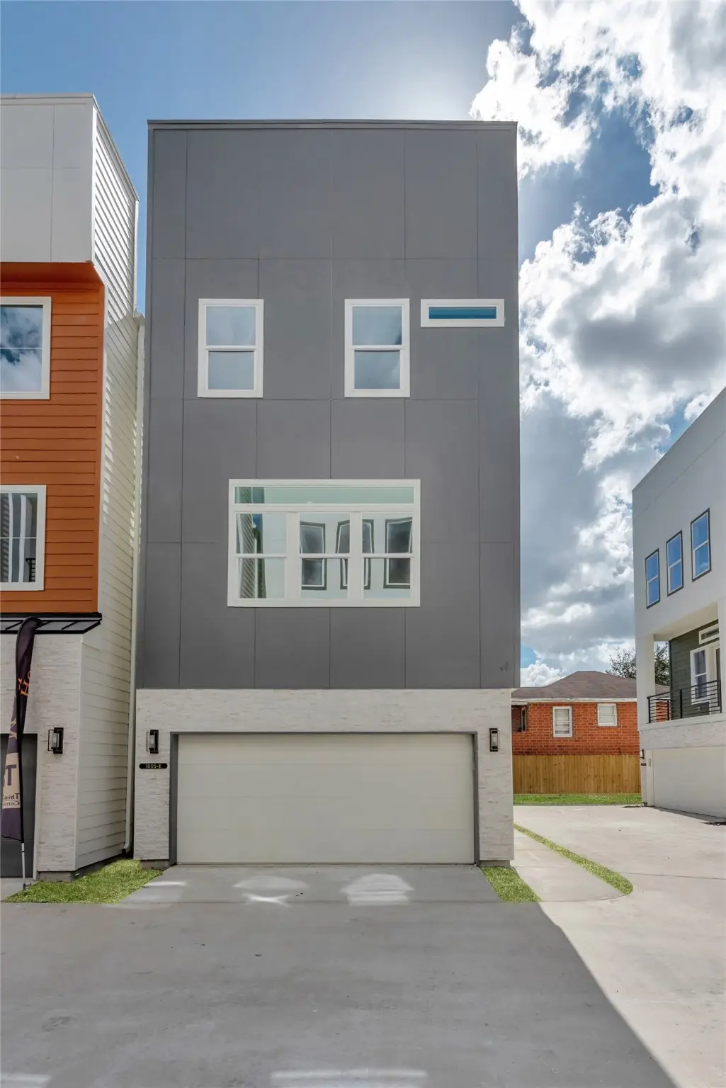 1805 Emir Street #E, Houston, TX 77009 - Image #1