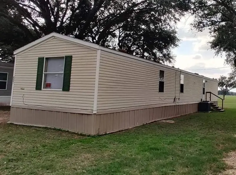 4021 Birch, Wallis, TX 77485 - Image #1