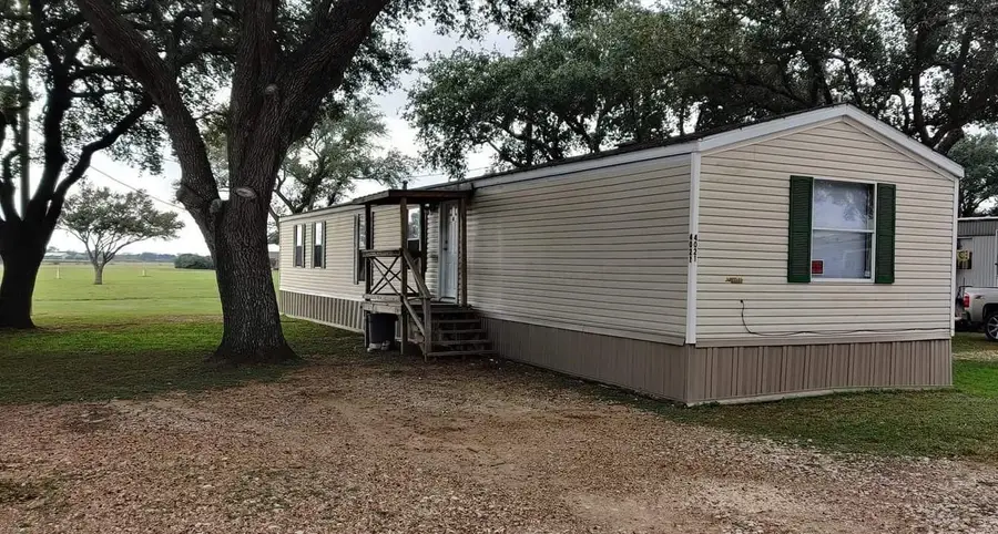 4021 Birch, Wallis, TX 77485 - Image #2