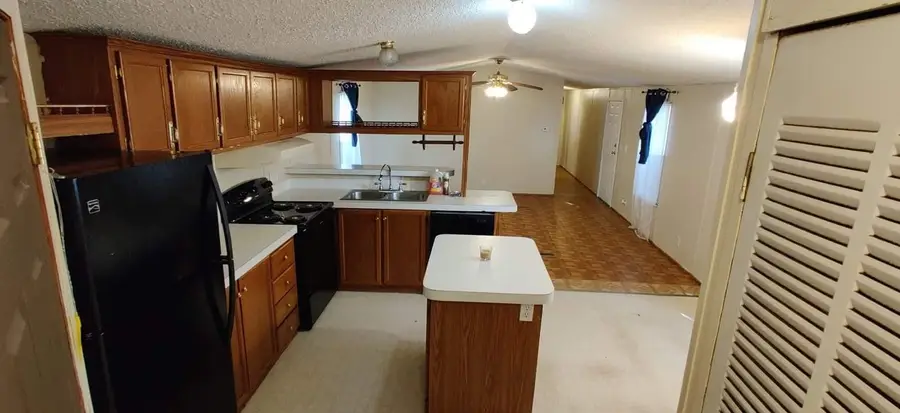 4021 Birch, Wallis, TX 77485 - Image #3