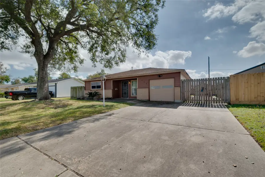 9610 Sumerlin Street, Houston, TX 77075 - Image #2