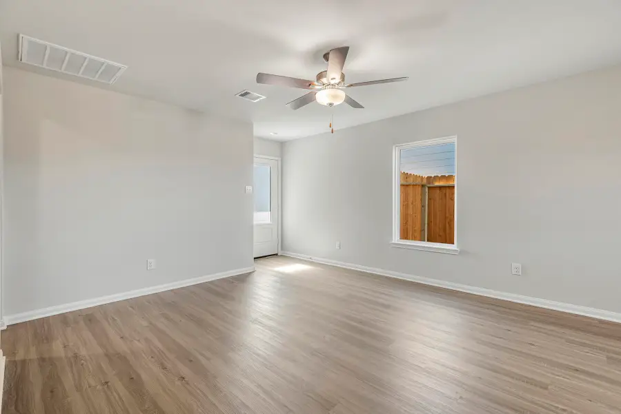 8228 Sunberry Shadow Drive, Houston, TX 77016 - #2