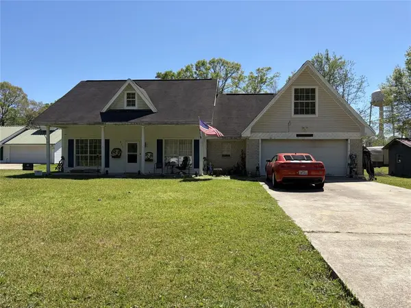 611 W Trout, Kirbyville, TX 75956