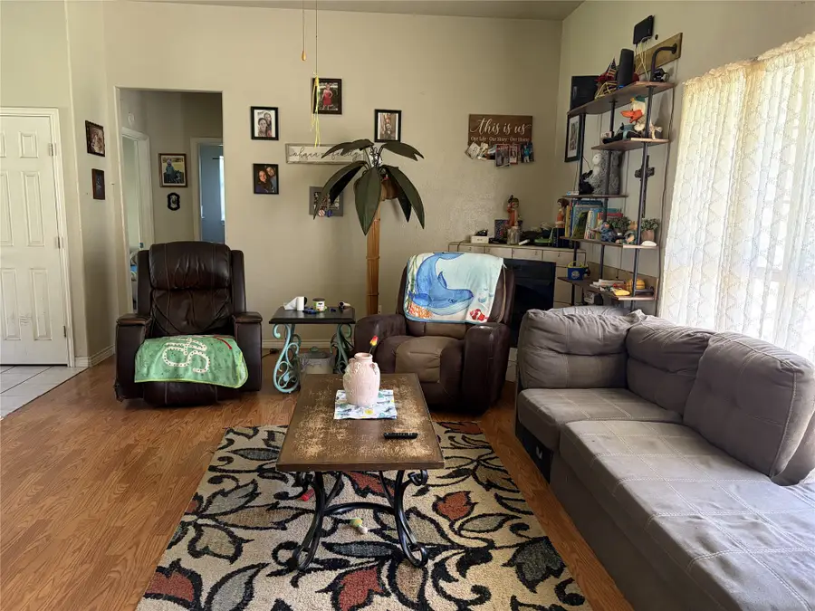 611 W Trout, Kirbyville, TX 75956 - #3