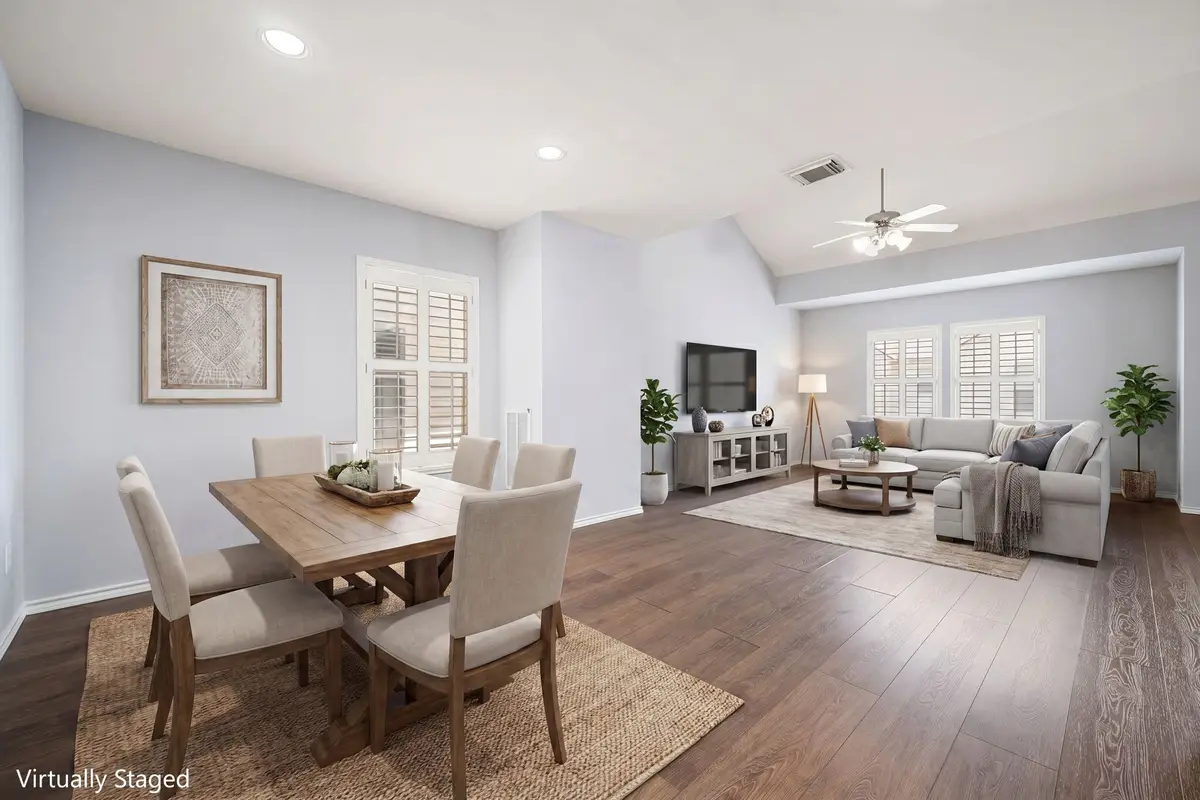 934 W Heights Hollow Lane, Houston, TX 77007 - #1