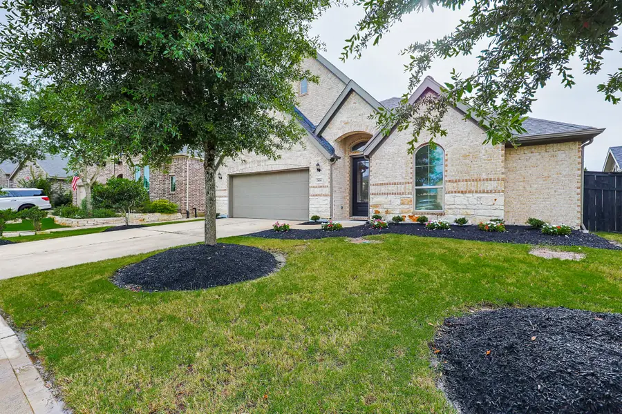 3806 Lake Falls Drive, Fulshear, TX 77441 - #3
