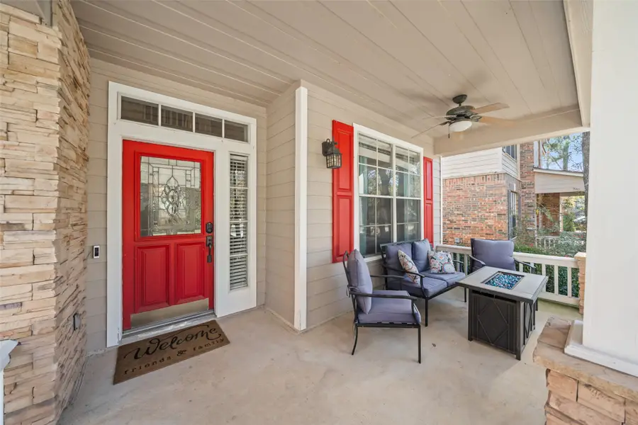 195 W Sundance Circle, The Woodlands, TX 77382 - Image #3