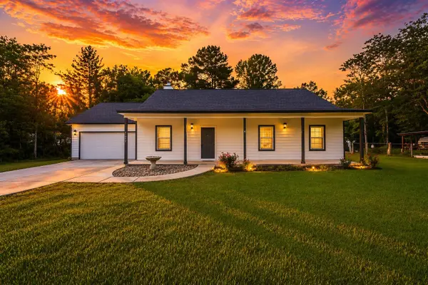 11919 Walraven Drive, Huffman, TX 77336