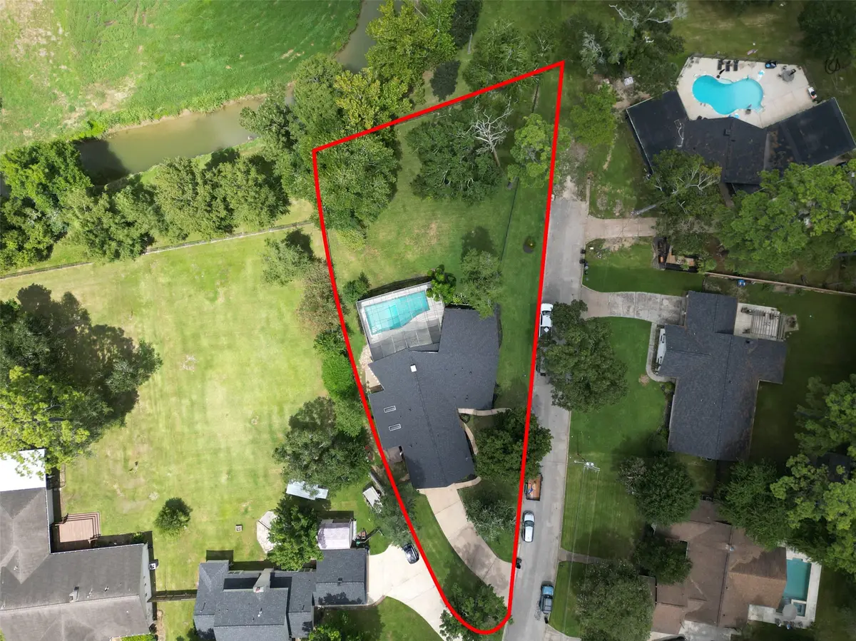 514 S Shadowbend Avenue, Friendswood, TX 77546 - #1