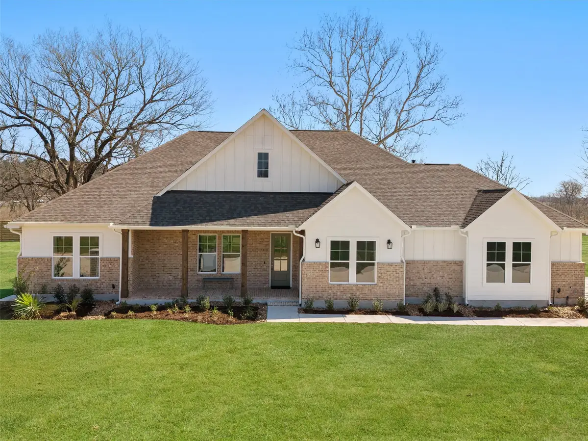 151 Moonlight Drive, Smithville, TX 78957 - Image #1