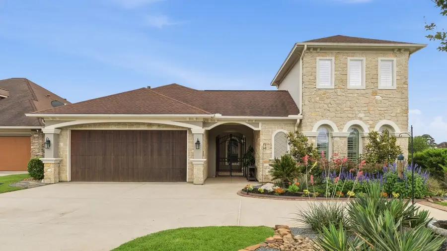 9305 Old River Court E, Montgomery, TX 77356 - #2