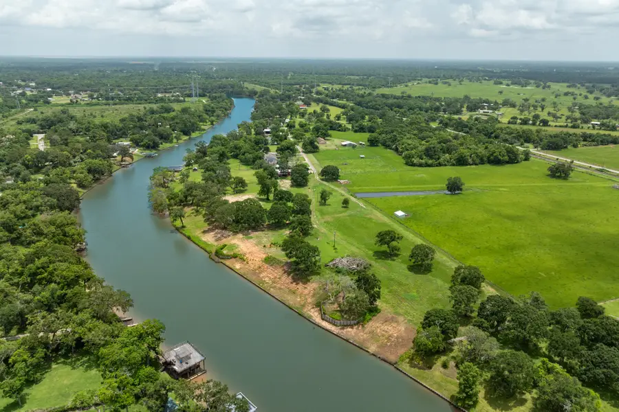 2 County Road 344, Sweeny, TX 77480 - #3