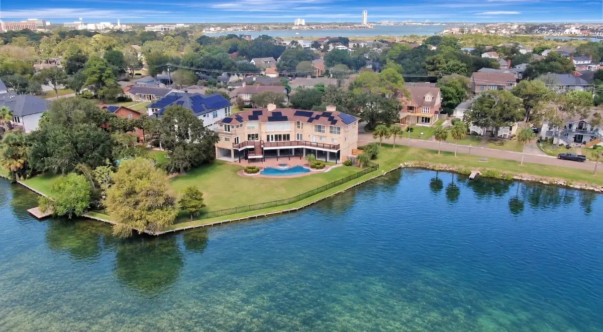 18718 Martinique Drive, Houston, TX 85310 - #1