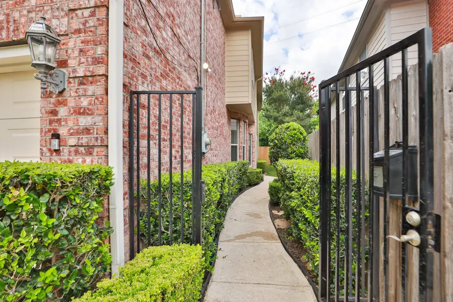 4256 Childress Street, Houston, TX 77005 - #3