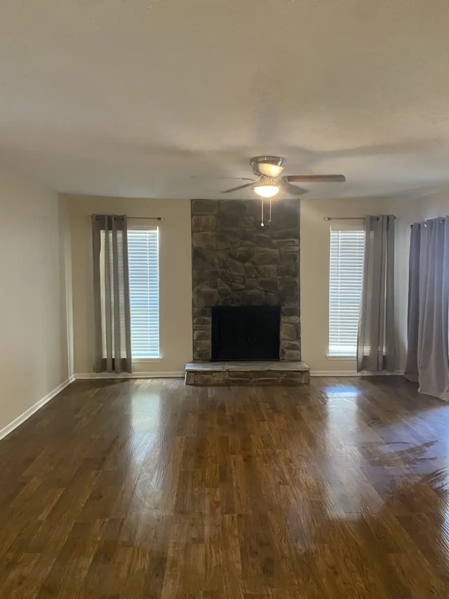 17401 Red Oak Drive #97, Houston, TX 77090 - Image #2