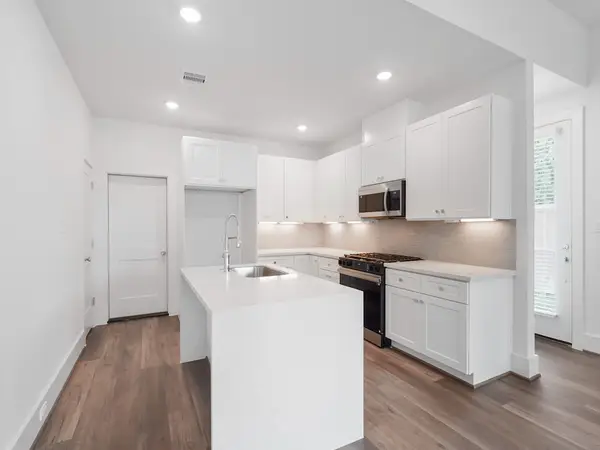 7508 Carver Road #E, Houston, TX 77088