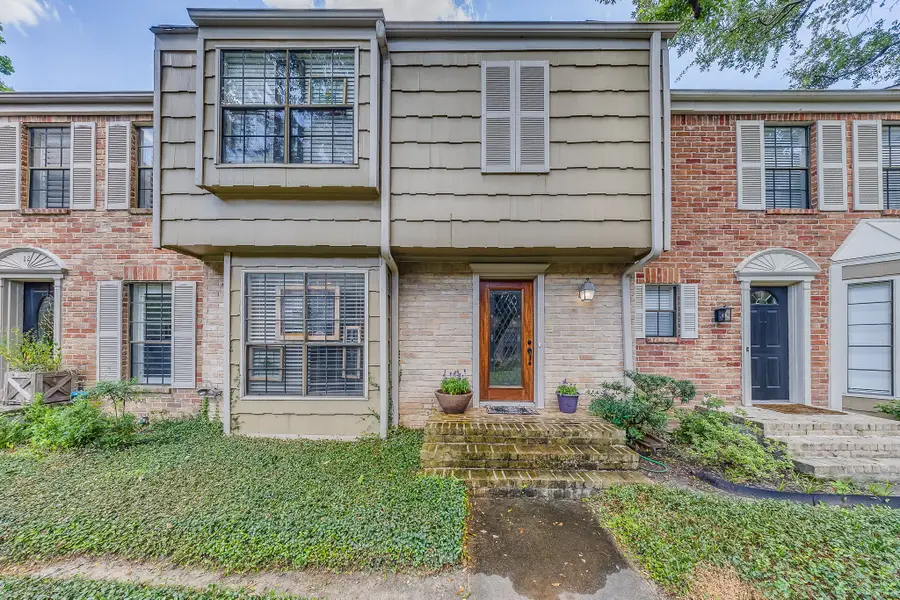 7505 Memorial Woods Drive #B13, Houston, TX 77024 - #2