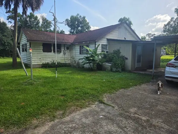 1155 Dogwood Drive, Vidor, TX 77662
