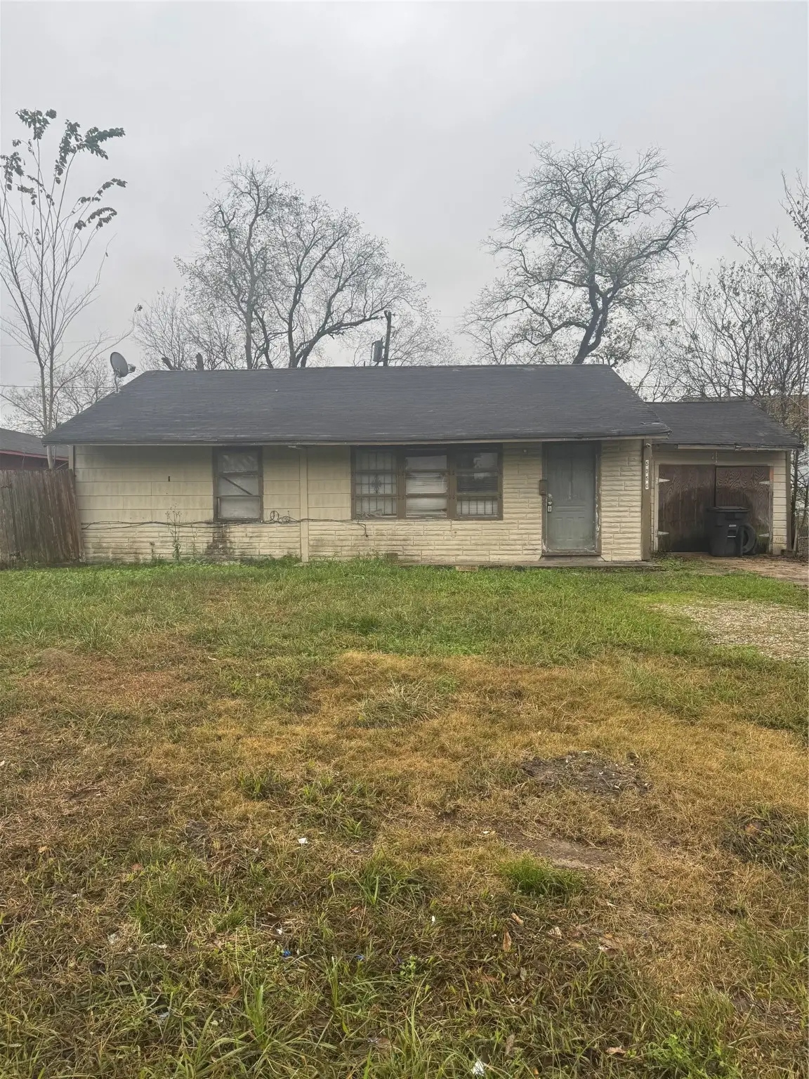 5950 Doolittle Boulevard, Houston, TX 77033 - Image #1