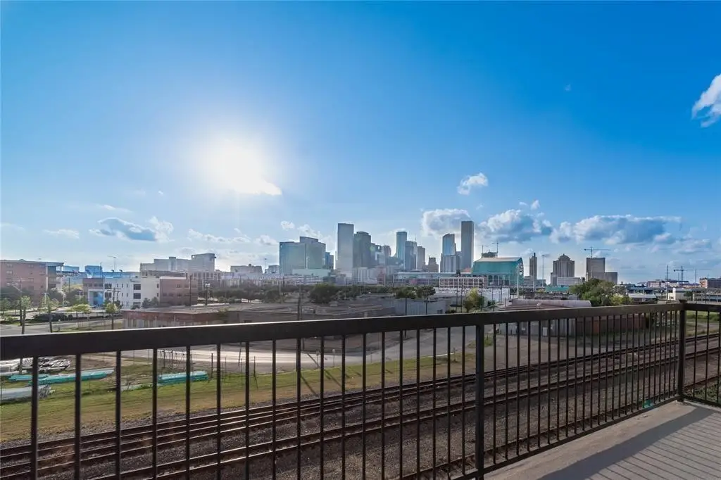 2352 Sperber Lane, Houston, TX 77003 - #1