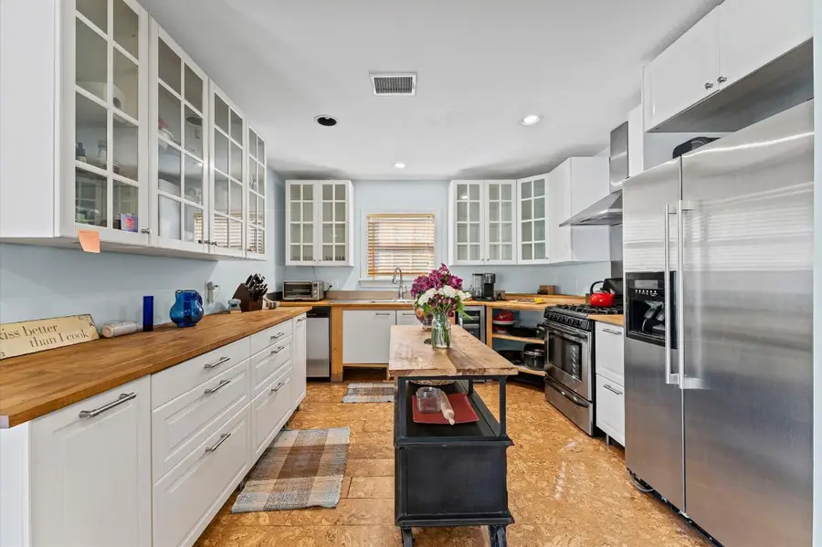 1507 Sue Barnett Drive, Houston, TX 77018 - #2