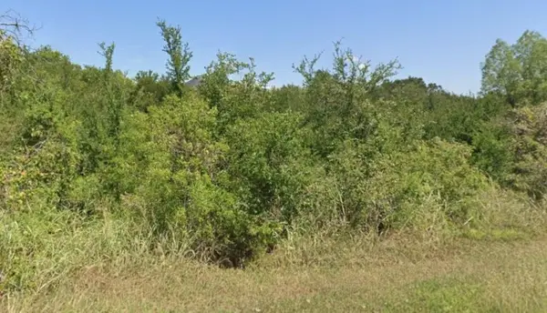 2126 Steepleridge Circle, Granbury, TX 76048