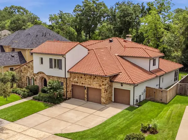 6139 Logan Creek Lane, Sugar Land, TX 77479