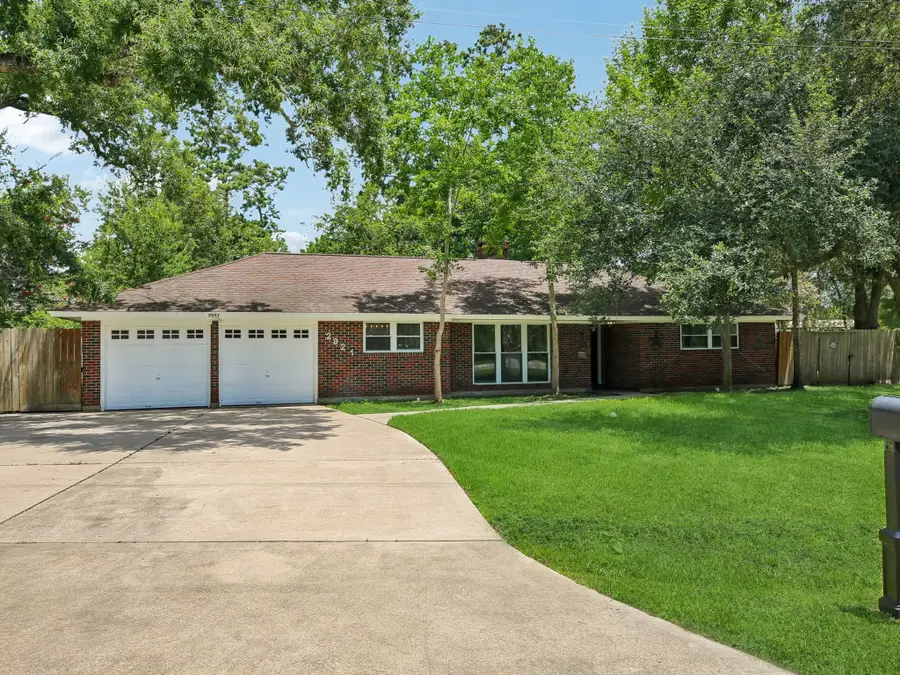 2921 Oak Drive, Dickinson, TX 77539 - #2
