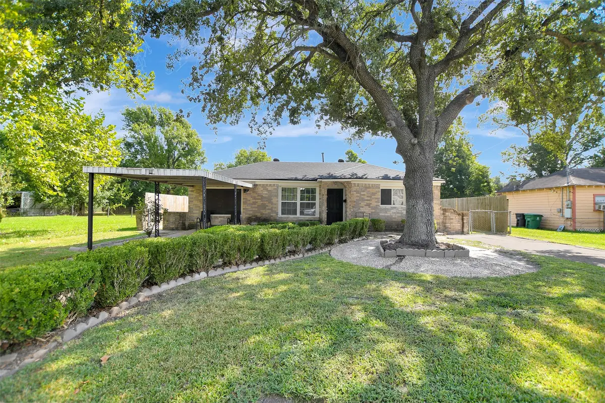 3910 Englewood Street, Houston, TX 77026 - #1