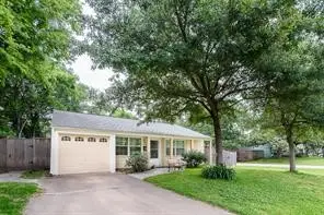 902 W 42nd Street, Houston, TX 77018