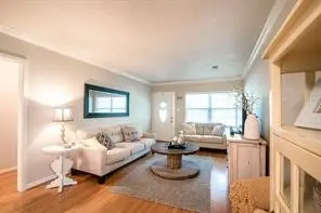 902 W 42nd Street, Houston, TX 77018 - #2