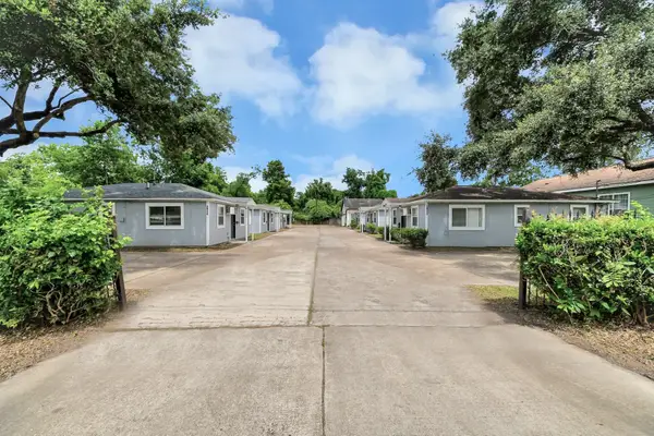 3910 Hoffman Street #1, Houston, TX 77026