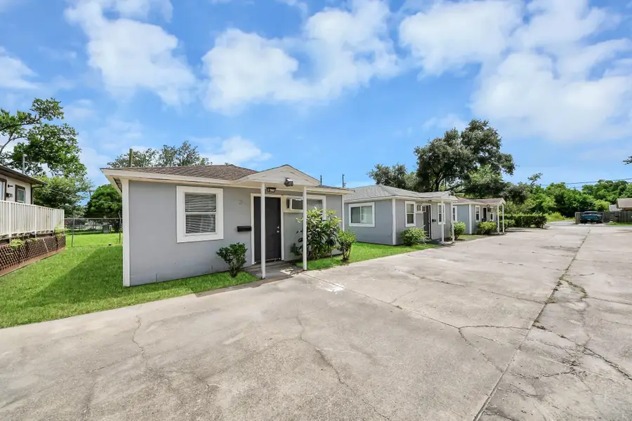 3910 Hoffman Street #1, Houston, TX 77026 - #3