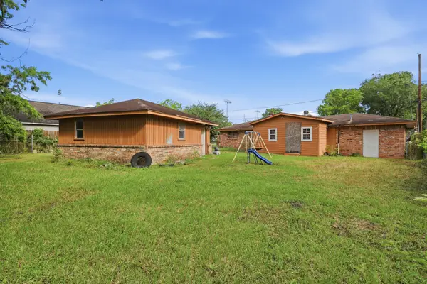 2533 Wall Street, Houston, TX 77088