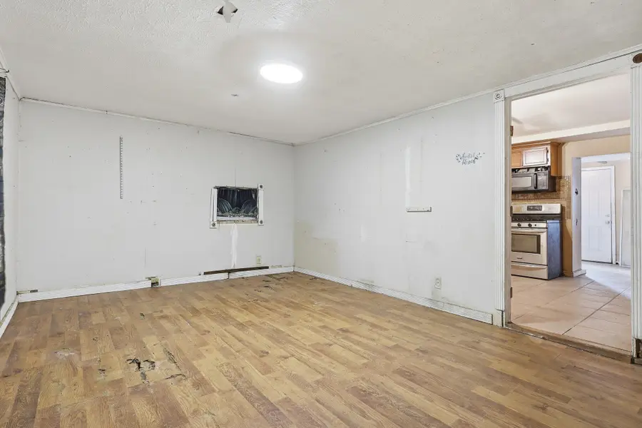 2533 Wall Street, Houston, TX 77088 - #2