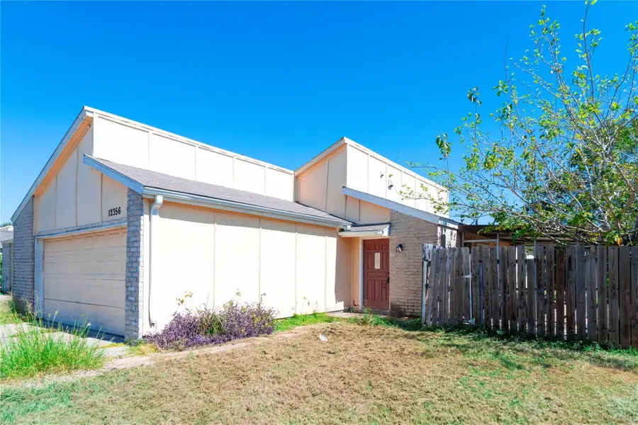 12356 Newbrook Drive, Houston, TX 77072 - Image #2