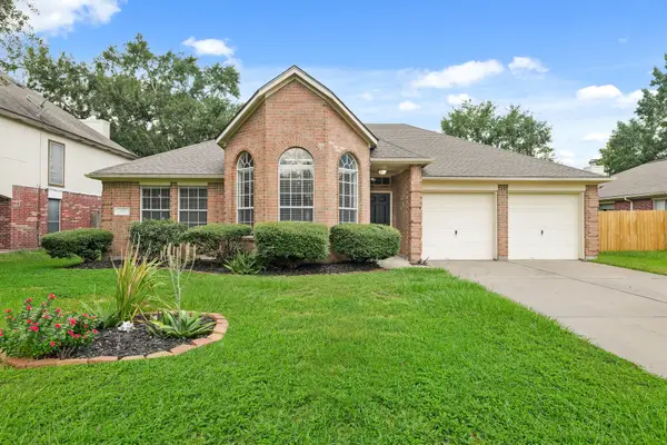 3651 Woodlace Drive, Humble, TX 77396