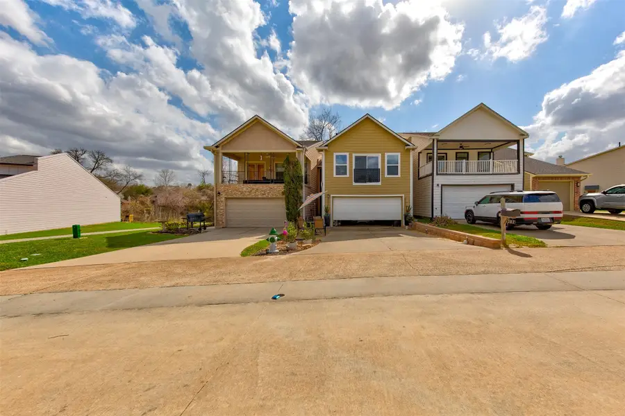 287 Capetown, Montgomery, TX 77356 - #2