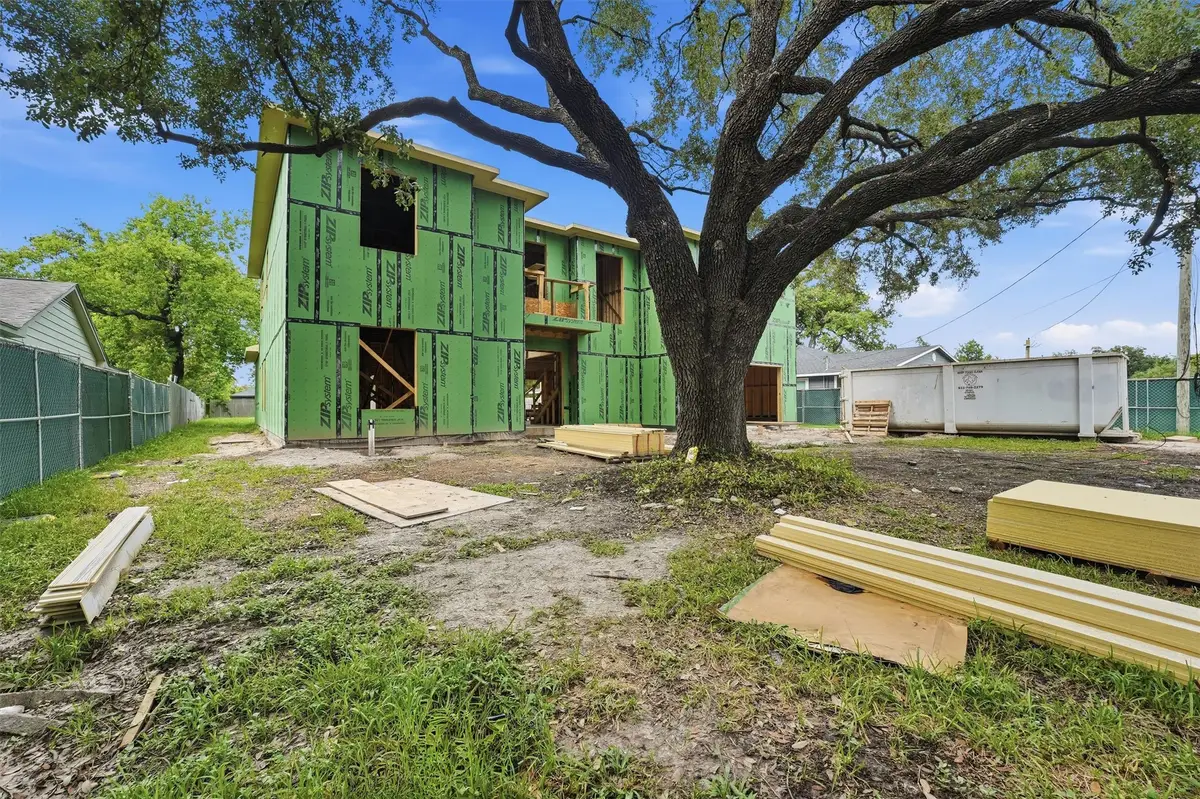 4602 Randwick Drive, Houston, TX 77092 - #1